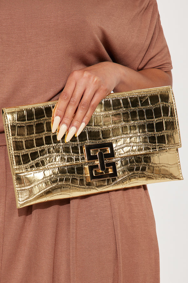 Nicole Clutch - Gold